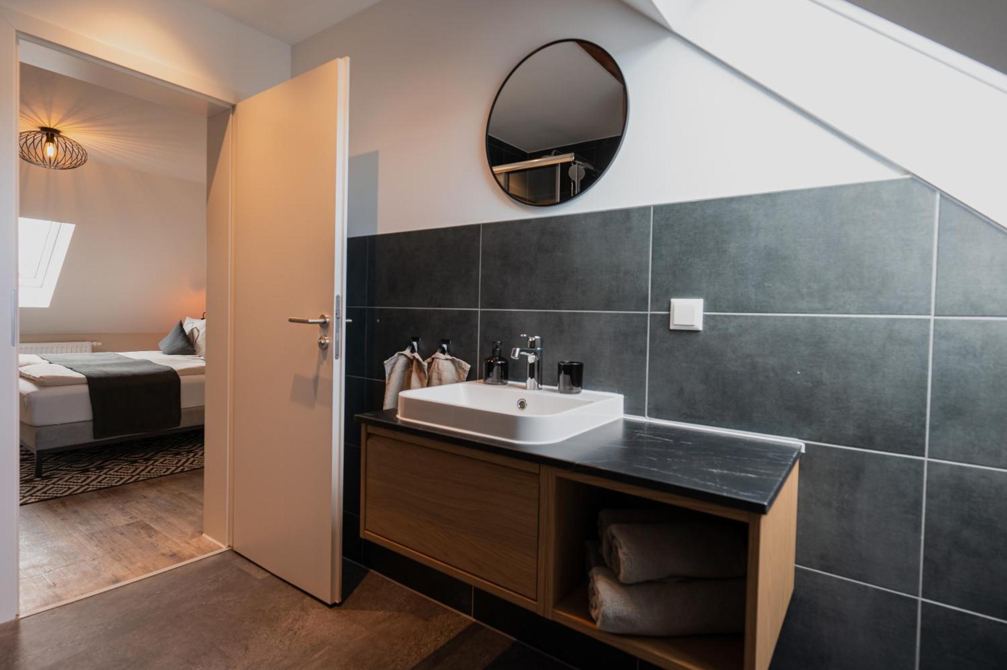 Das Schlafgut Dessau Appartements מראה חיצוני תמונה